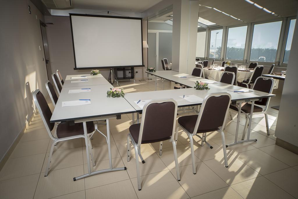 Suites & Residence Hotel Pozzuoli Ngoại thất bức ảnh