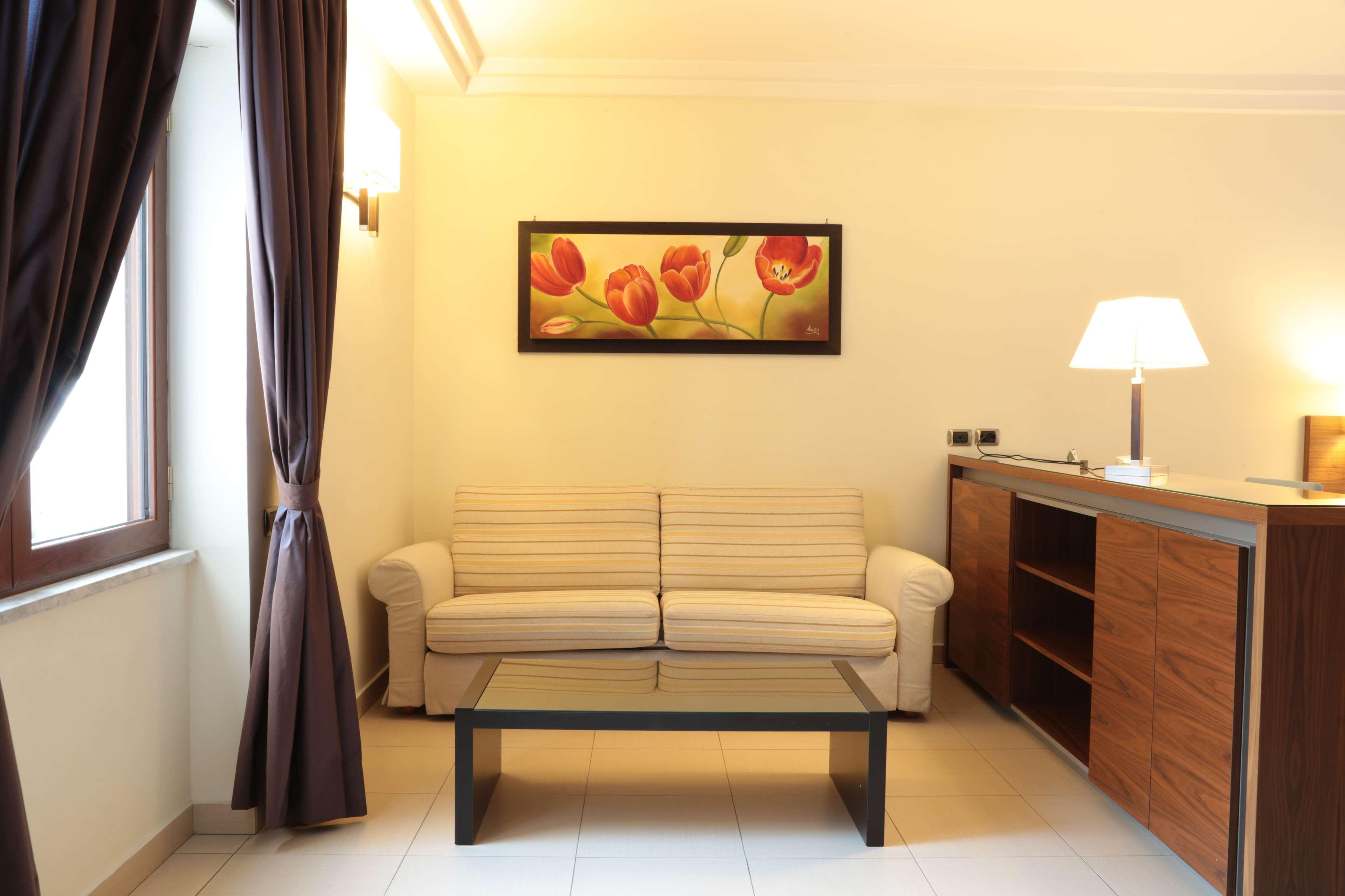 Suites & Residence Hotel Pozzuoli Ngoại thất bức ảnh